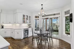 7424 Moccasin Trail, Chanhassen, MN 55317 - Photo 11