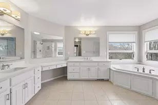 7424 Moccasin Trail, Chanhassen, MN 55317 - Photo 19