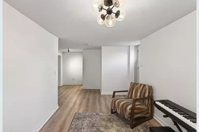 900 Sunset Drive S, Minnetonka, MN 55305 - Photo 37