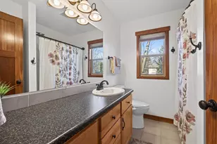 900 Sunset Dr S, Minnetonka, MN 55305 - Photo 19