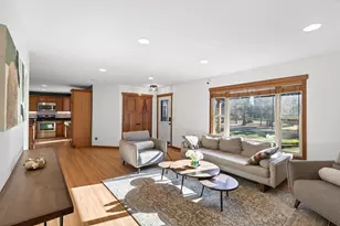 900 Sunset Dr S, Minnetonka, MN 55305 - Photo 7