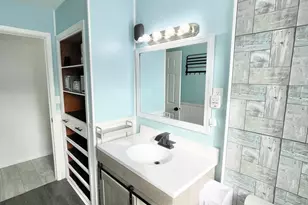 208 E 5th St, Redwood Falls, MN 56283 - Photo 23