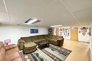 208 E 5th St, Redwood Falls, MN 56283 - Photo 37