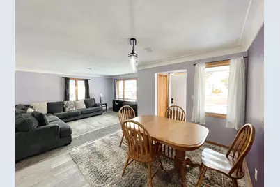 208 E 5th Street, Redwood Falls, MN 56283 - Photo 5