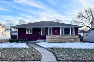 208 E 5th St, Redwood Falls, MN 56283 - Photo 1