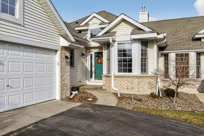 16125 Crystal Hills Drive, Lakeville, MN 55044 - Photo 3