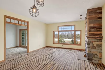 16125 Crystal Hills Drive, Lakeville, MN 55044 - Photo 9