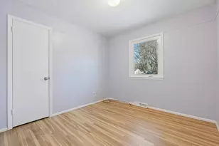 2174 County Rd F East, White Bear Lake, MN 55110 - Photo 13