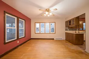 235 W Vine St, Mondovi, WI 54755 - Photo 9