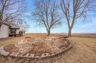 811 Burton Ln, Fairmont, MN 56031 - Photo 47