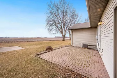 811 Burton Lane, Fairmont, MN 56031 - Photo 43