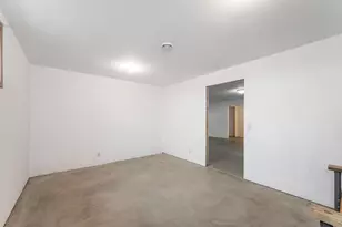 811 Burton Ln, Fairmont, MN 56031 - Photo 25