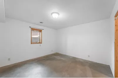 811 Burton Lane, Fairmont, MN 56031 - Photo 27