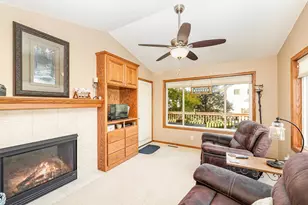 561 Marmik Cir, Hastings, MN 55033 - Photo 5