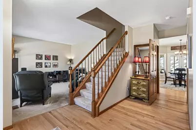 2536 Bridle Creek Trail, Chanhassen, MN 55317 - Photo 7