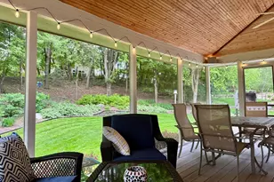 2536 Bridle Creek Trail, Chanhassen, MN 55317 - Photo 3