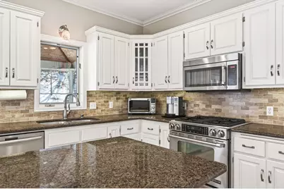 2536 Bridle Creek Trail, Chanhassen, MN 55317 - Photo 19