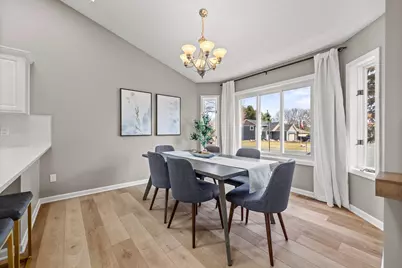 950 Lake Susan Drive, Chanhassen, MN 55317 - Photo 7