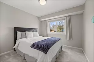 950 Lake Susan Dr, Chanhassen, MN 55317 - Photo 19