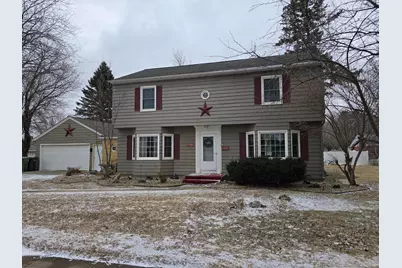 405 Clary Street W, Worthington, MN 56187 - Photo 1