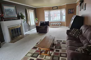 405 Clary Street W, Worthington, MN 56187 - Photo 5