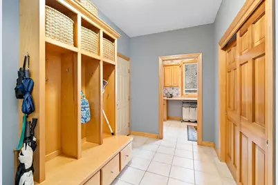 8197 Drexel Court, Eden Prairie, MN 55347 - Photo 17