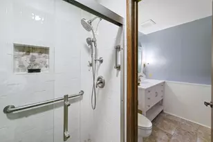 260 Westview Dr, West Saint Paul, MN 55118 - Photo 7