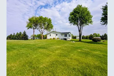 3030 60th Avenue NW, Montevideo, MN 56265 - Photo 81