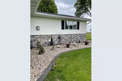 3030 60th Avenue NW, Montevideo, MN 56265 - Photo 69