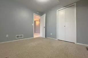 2545 Cedar Hills Dr, Hopkins, MN 55305 - Photo 17