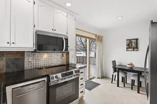 2721 Xerxes Ave N, Robbinsdale, MN 55422 - Photo 7