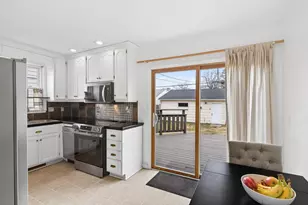 2721 Xerxes Ave N, Robbinsdale, MN 55422 - Photo 5