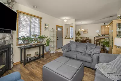 2066 Mockingbird Avenue, Shakopee, MN 55379 - Photo 3