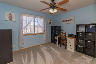 2066 Mockingbird Avenue, Shakopee, MN 55379 - Photo 25