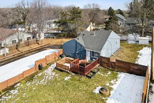 2864 Aglen St, Roseville, MN 55113 - Photo 27