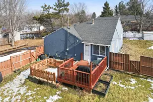 2864 Aglen St, Roseville, MN 55113 - Photo 23