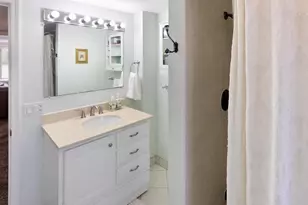 2864 Aglen St, Roseville, MN 55113 - Photo 19