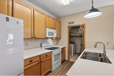 8983 Sawgrass Glen N, Maple Grove, MN 55311 - Photo 15