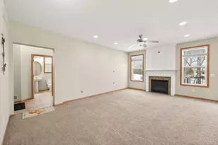 5039 Merrimac Ct N, Plymouth, MN 55446 - Photo 9