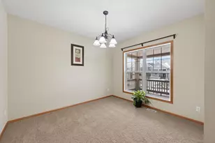 5039 Merrimac Ct N, Plymouth, MN 55446 - Photo 5