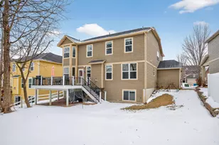 5039 Merrimac Ct N, Plymouth, MN 55446 - Photo 45