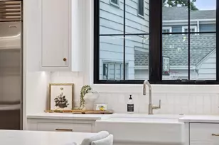 5341 Kellogg Ave, Edina, MN 55424 - Photo 15