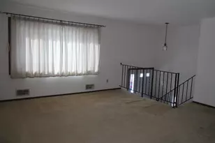 2870 Castleford Ct, Woodbury, MN 55125 - Photo 3