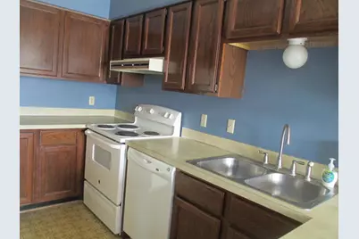 2870 Castleford Court, Woodbury, MN 55125 - Photo 5