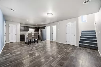 4304 Estate Drive S, Fargo, ND 58104 - Photo 5