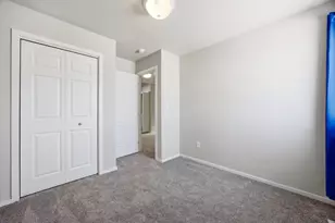 4304 Estate Dr S, Fargo, ND 58104 - Photo 21