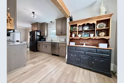 817 W Lincoln Avenue, Fergus Falls, MN 56537 - Photo 17