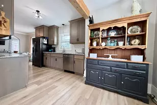 817 W Lincoln Ave, Fergus Falls, MN 56537 - Photo 17