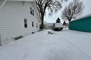 817 W Lincoln Ave, Fergus Falls, MN 56537 - Photo 51