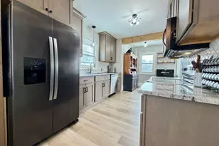 817 W Lincoln Ave, Fergus Falls, MN 56537 - Photo 17